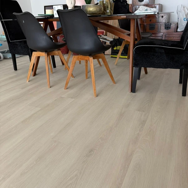 FloorExperts_Products_Summer Oak_01